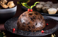 Nigella Lawson'S Mouthwatering Chocolate Pud Recipe To 'Convert with Ingredient In Christmas Pudding Crossword
