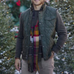 The Stars Of Countdown To Christmas With Russells The Christmas Chronicles 2 Costar Crossword